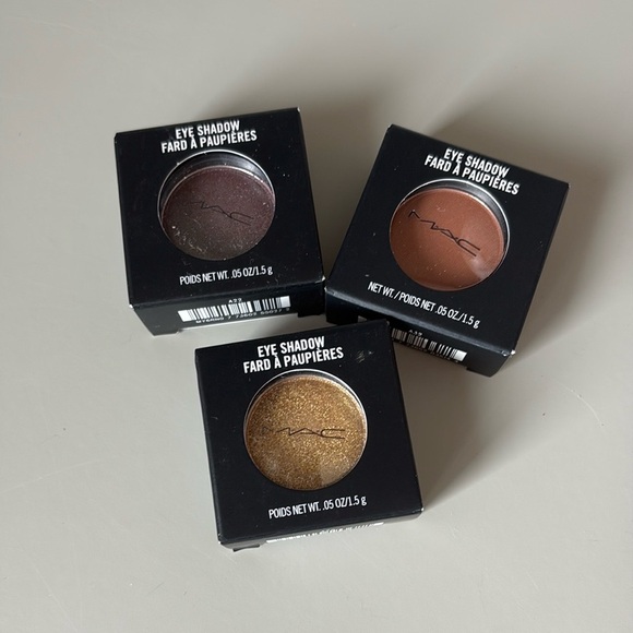 MAC Cosmetics Bundle of 3 Eyeshadows NEW! - Picture 1 of 5